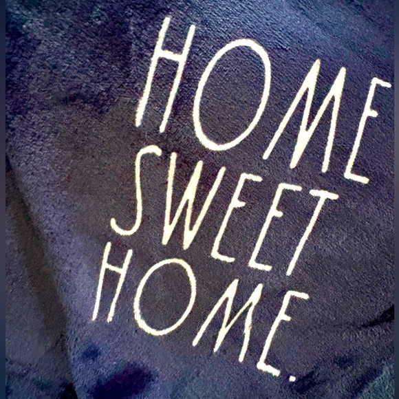 RAE DUNN HOLIDAY GINGERBREAD THROW HOME SWEET HOME CANDY CANE BLANKET Christmas - Picture 5 of 7